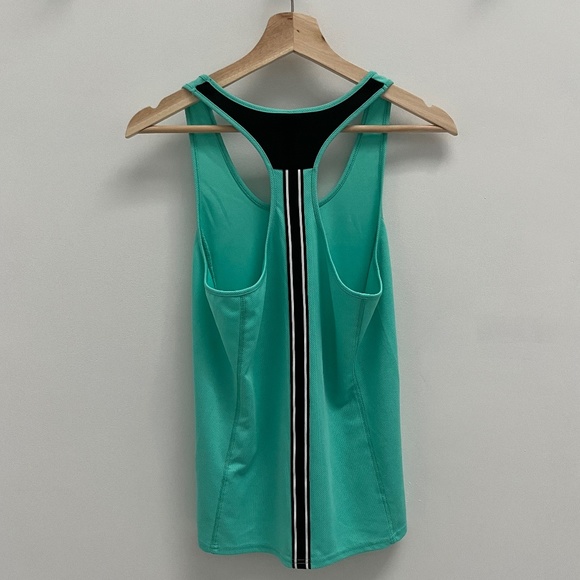 Aeropostale Live Love Dream Mint Green Racerback Yoga Tank - Picture 2 of 3
